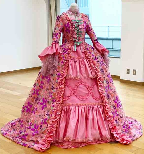 持ち込み写真・布から_イワサキ衣装研究所